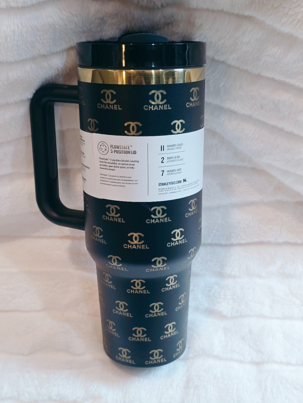 Black N Gold Stanley Quencher H2.0 Tumbler - Picture 2 of 5